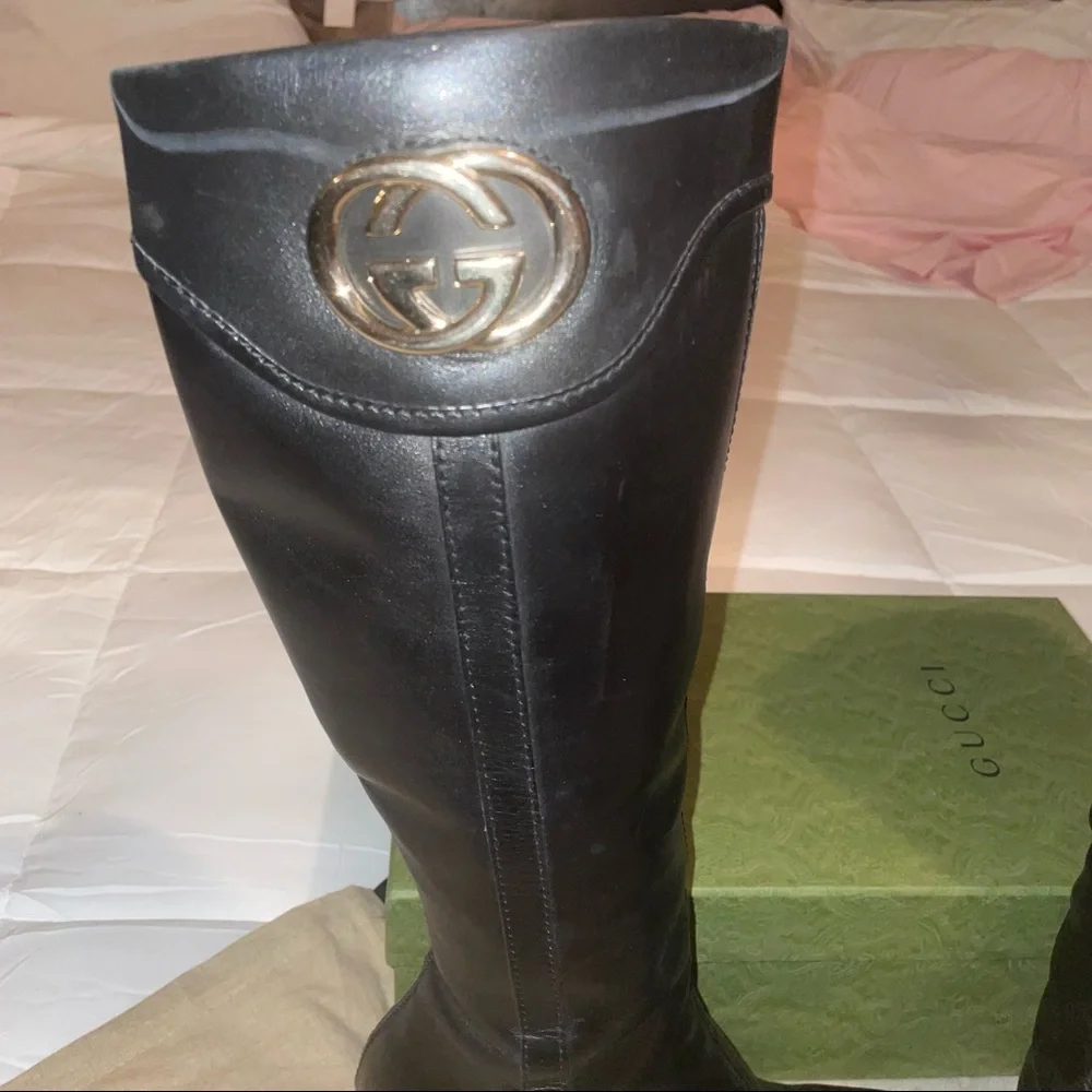 Authentic Vintage Gucci Boots 🖤 - Picture 3 of 10